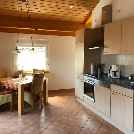Ferienwohnung Karl Kesten Zewnętrze zdjęcie